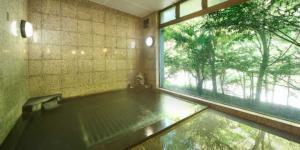 真木温泉　大浴場　(こちらのHPより)