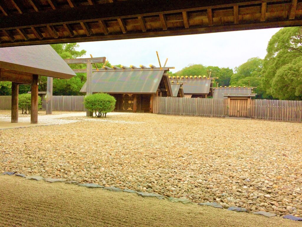 熱田神宮