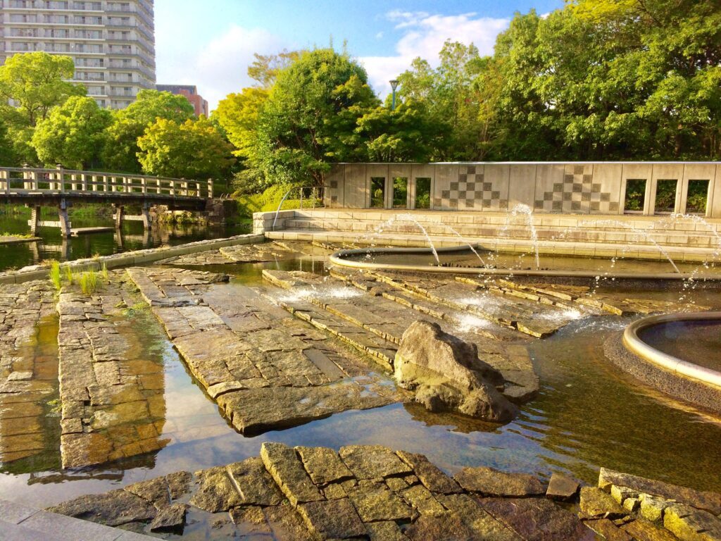 白鳥庭園内部の様子①