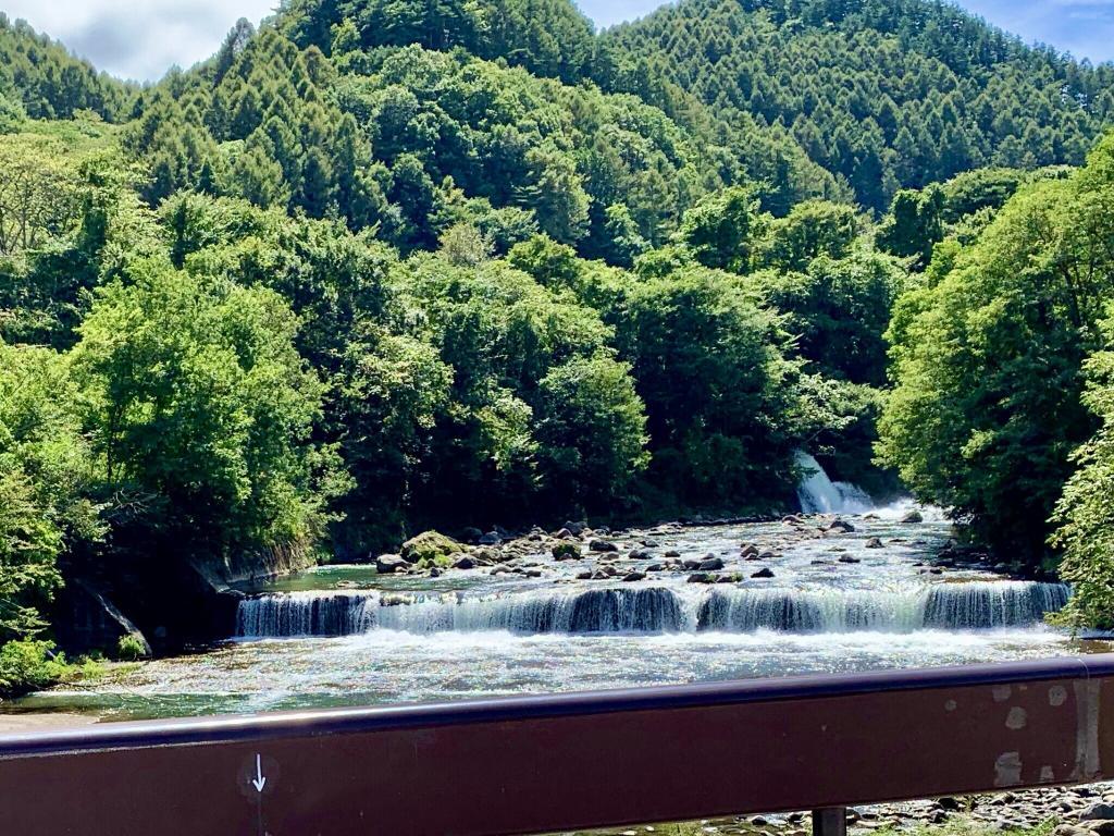 信州峠・千曲川