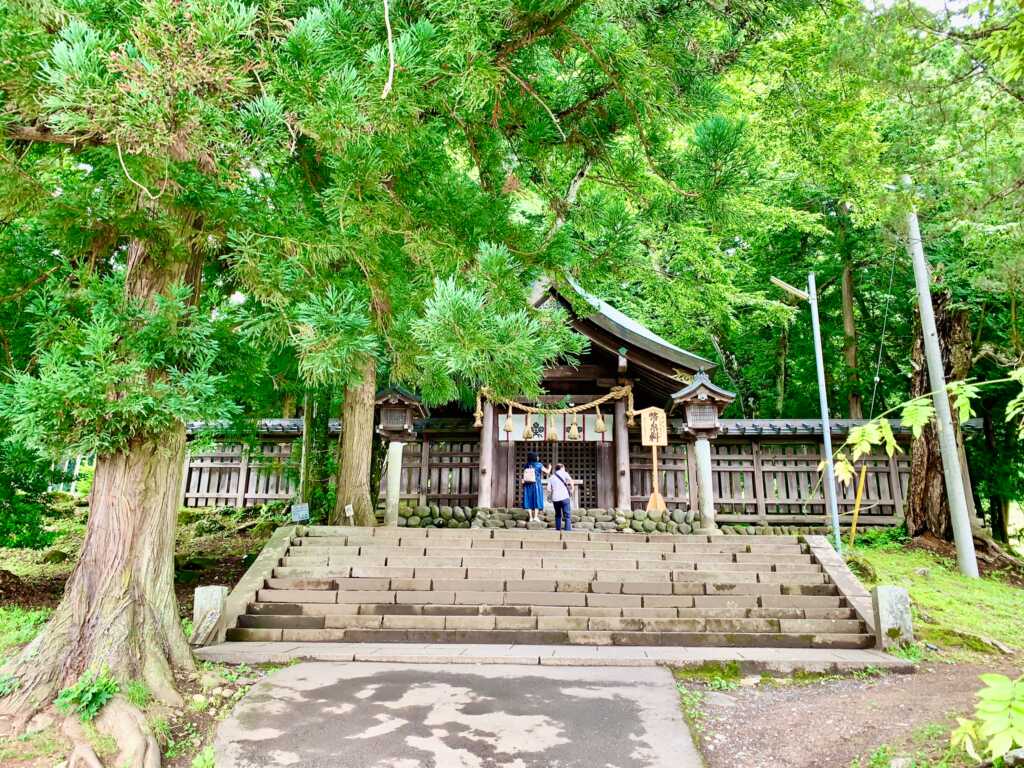 諏訪大社