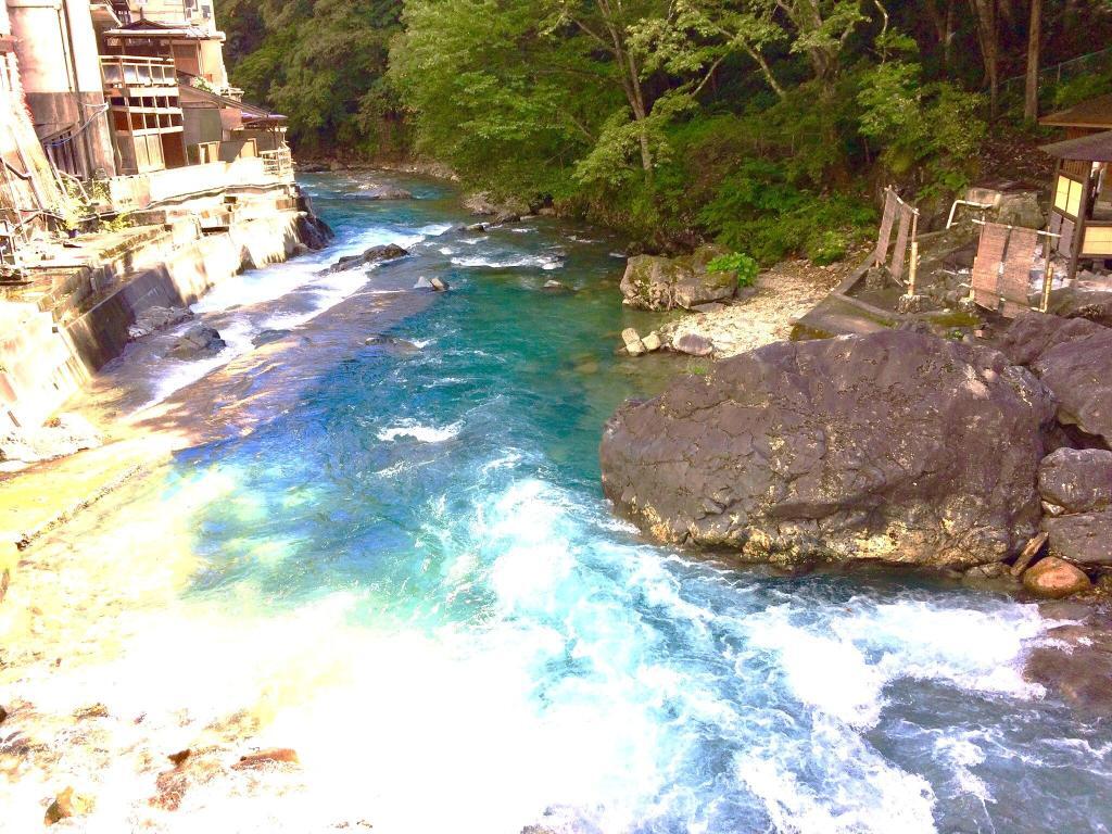四万温泉