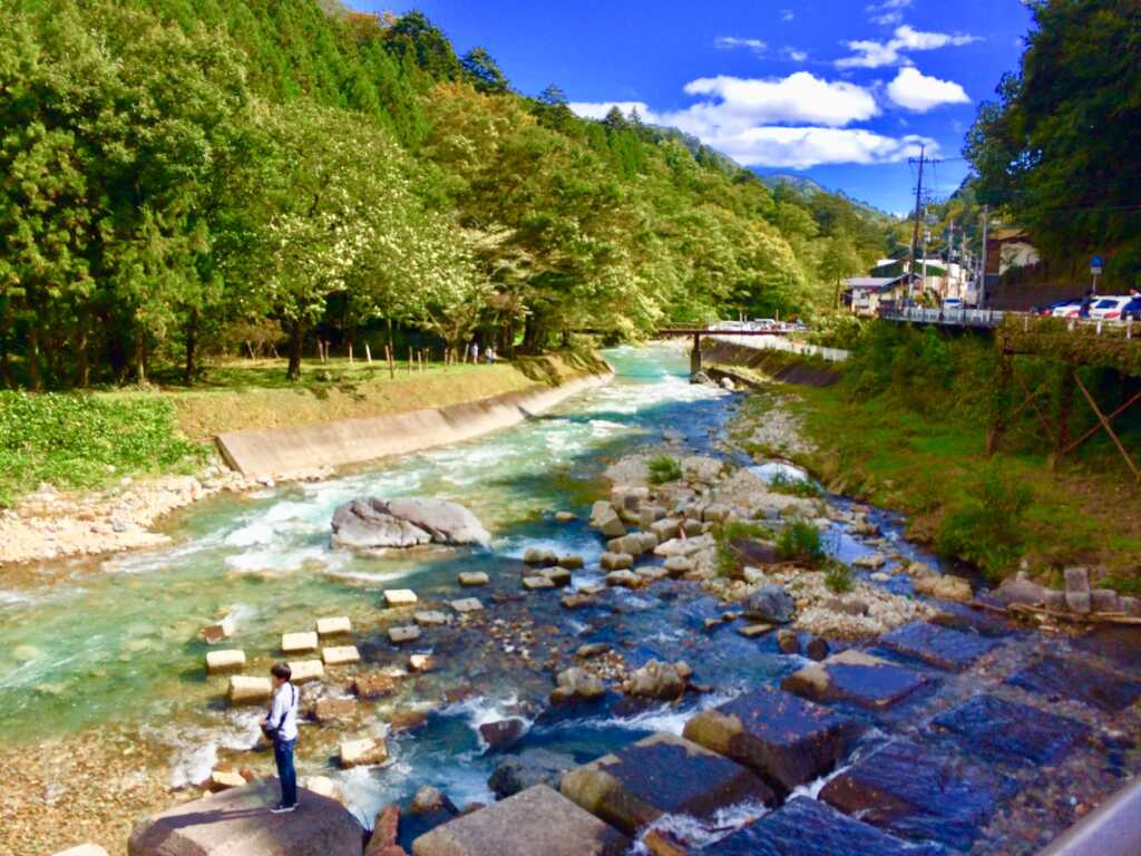 四万温泉