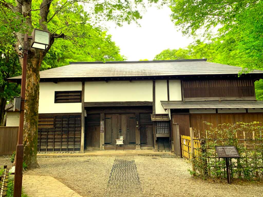 お鷹の道・真姿の池湧水群一帯