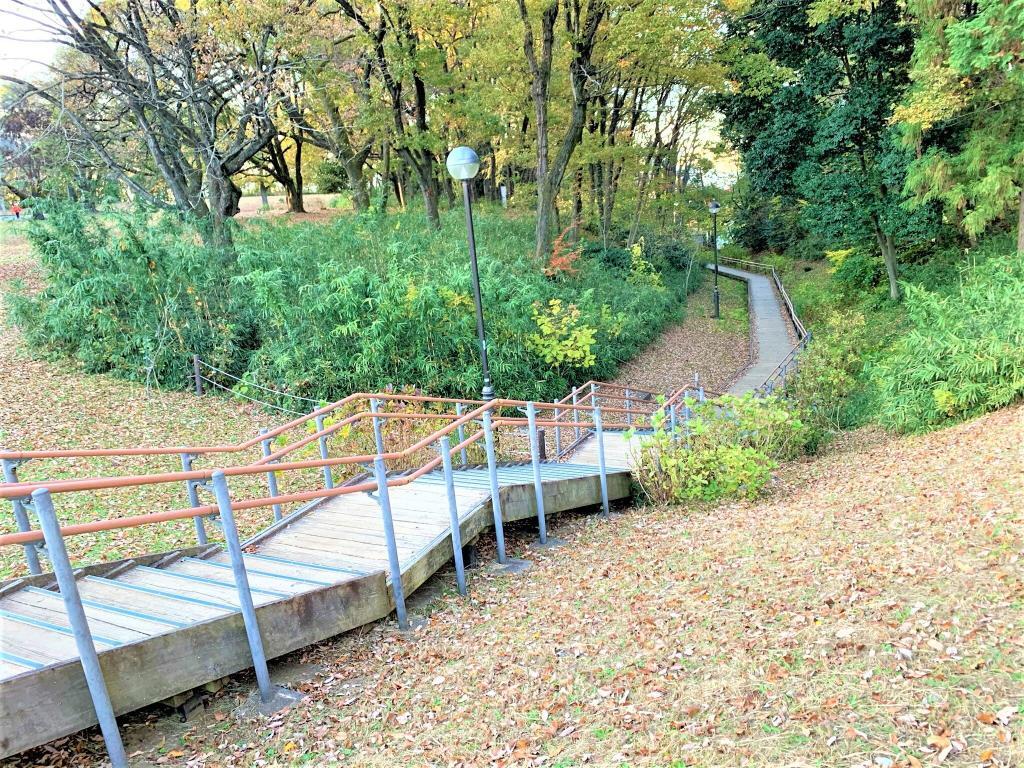 稲荷山公園
