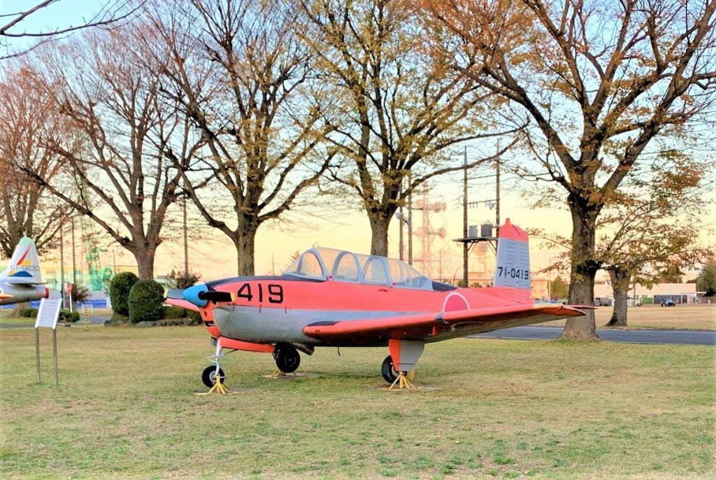 自衛隊入間基地の飛行機