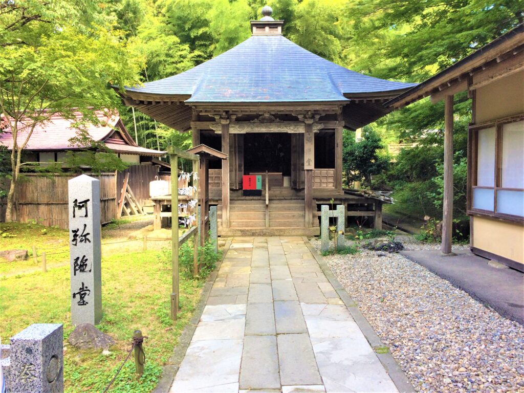 中尊寺本堂と御朱印