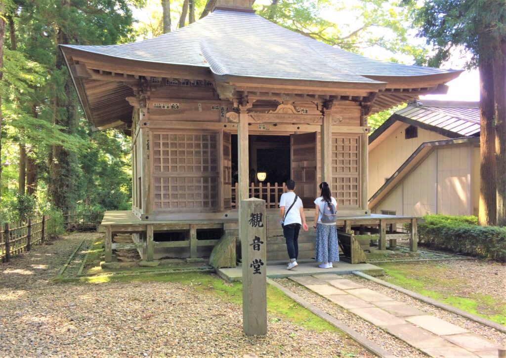中尊寺本堂と御朱印