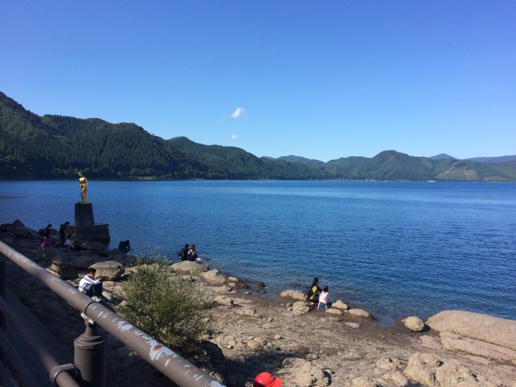 田沢湖