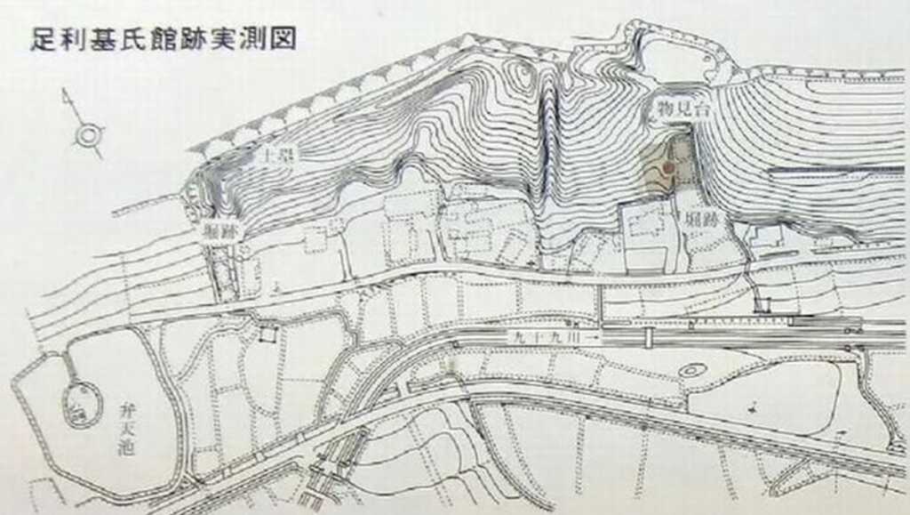 岩殿