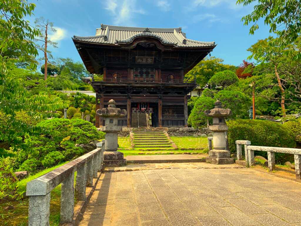 高麗神社/聖天院