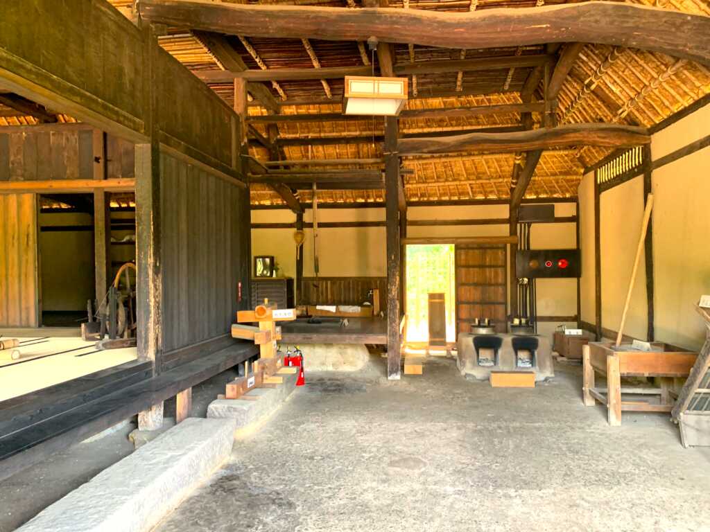 高麗神社/聖天院