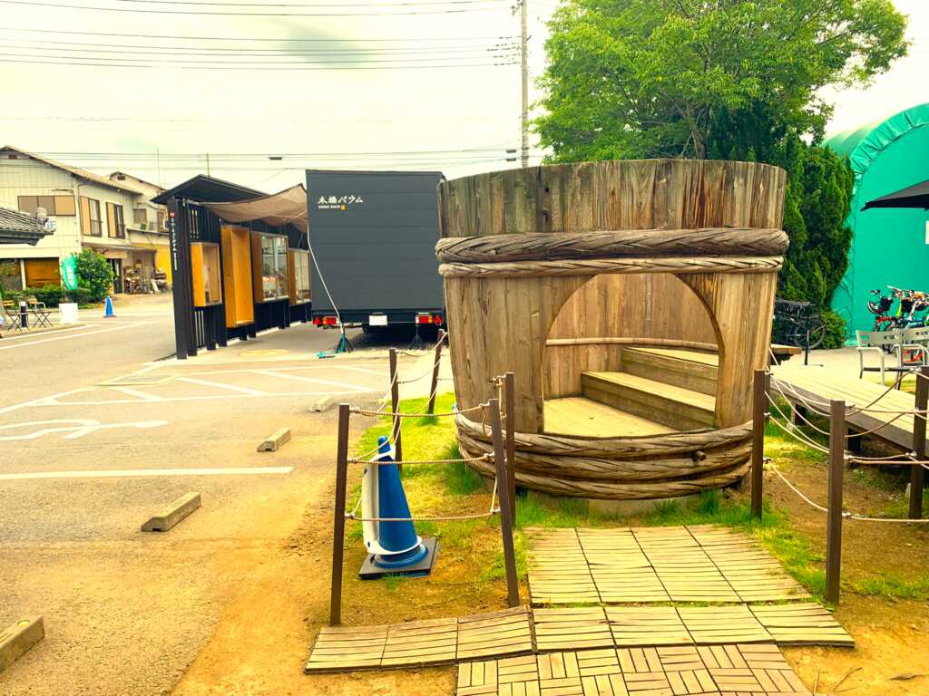 川島