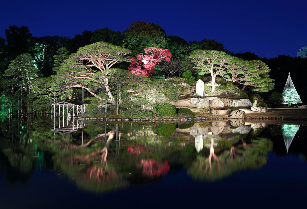 六義園