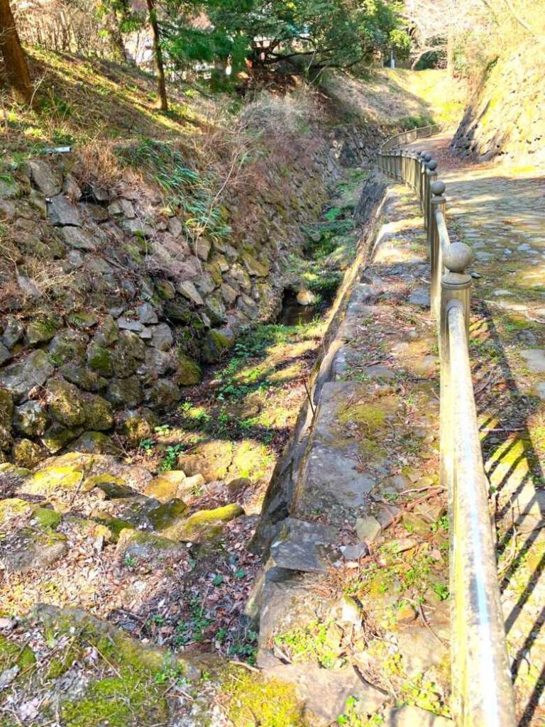 金鑚神社