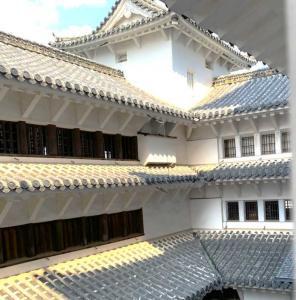 姫路城 連立式の天守群の中側