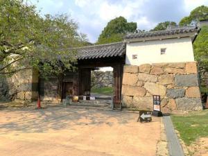 姫路城　ろの門外側