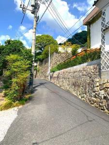 高梁 御根小屋跡 / 裏門付近