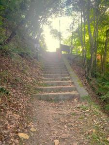 備中松山城　ふいご峠駐車場への階段