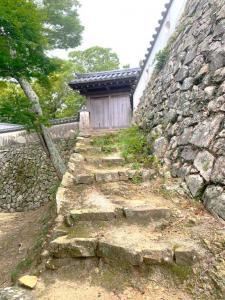 備中松山城 本丸東御門