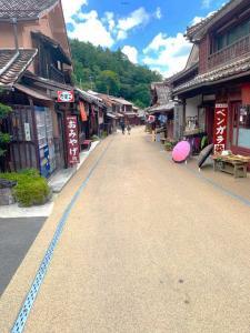 ベンガラの街として有名な吹屋の大人散策