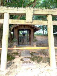 岡山後楽園 神社？　祠？