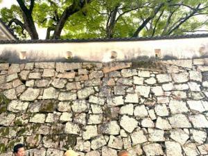 岡山城 廊下門から見える石垣
