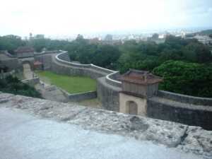 首里城城内より市街を望む