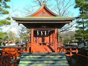 鶴岡八幡宮 旗上弁財天社
