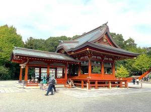鶴岡八幡宮 舞殿(下拝殿)