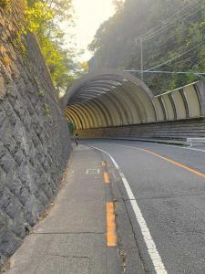 鎌倉 巨福呂坂切通(洞門西側)