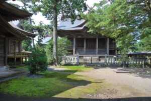 阿蘇神社 二の神殿（国の重要文化財、2012年10月）