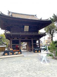 松山・石手寺 山門(裏)