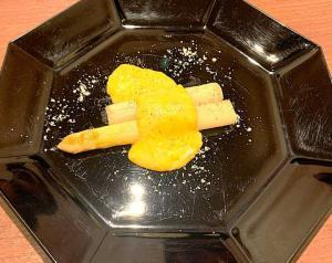 ズッカ　ホワイトアスパラ