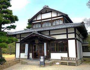 栗林公園　商工奨励館横のカフェ