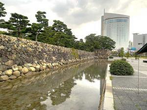 高松城 武櫓跡から月見櫓・水手御門・渡櫓間の石垣