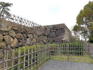 高松城 東の丸石垣付近の様子