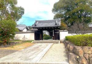 屋島寺 本坊山門