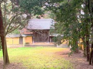 金刀比羅宮 木馬舎から旭社への石段から見える四脚門？