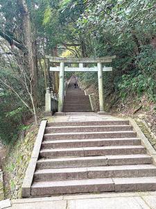 金刀比羅宮　奥社への参道(卯花谷休憩所から先、急になります…)