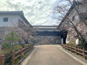 今治城　土橋からの景色