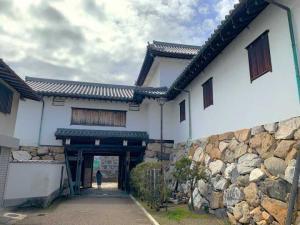 今治城　山里門