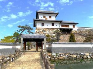 今治城　高麗門から続く土橋・山里櫓