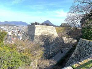 丸亀城 三ノ丸北側からの三の丸東張出石垣