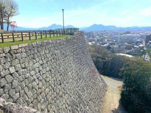 丸亀城 三ノ丸北側からの足元の石垣