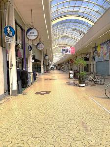 宇和島の街中の様子(アーケードの商店街？)