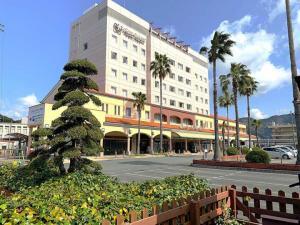 JRホテルクレメント宇和島と宇和島駅