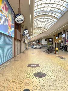 宇和島の街中の様子(アーケードの商店街？)