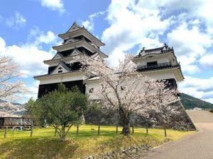 大洲城　井戸丸付近から天守と高欄櫓