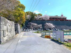 松山城 古町口~黒門口の様子(二の丸庭園の多聞櫓)
